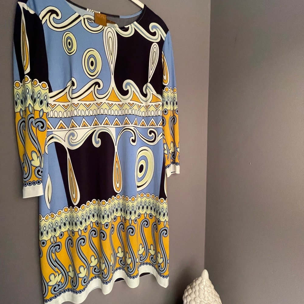 Ali Ro Blue and Yellow Long Sleeve Dress